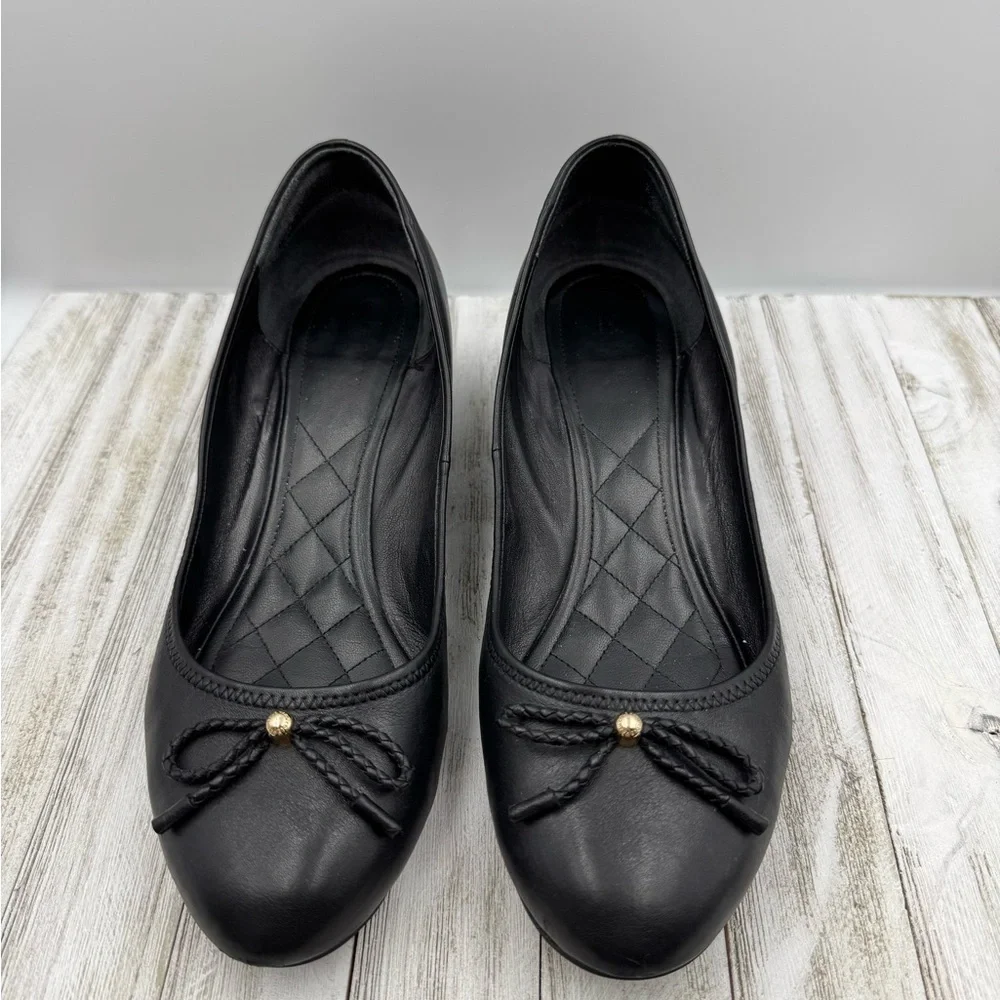 Cole Haan Black Leather Shoes